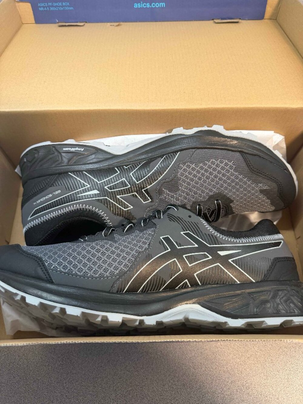 Brand new ASICS Gel‑Sonoma 4 trail running shoes in Black/Stone Grey.